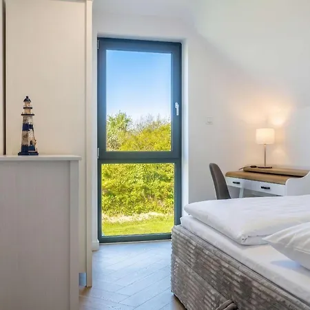 Fh Kuestenluft Auf Ruegen Mit Sauna Und Kamin Vakantiehuis Dranske