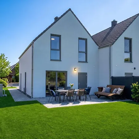 Fh Kuestenluft Auf Ruegen Mit Sauna Und Kamin Vakantiehuis Dranske